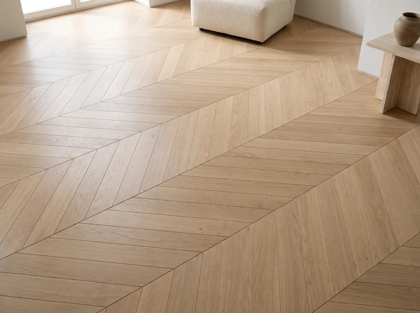 Illustrative interior — 60° chevron, Exclusive